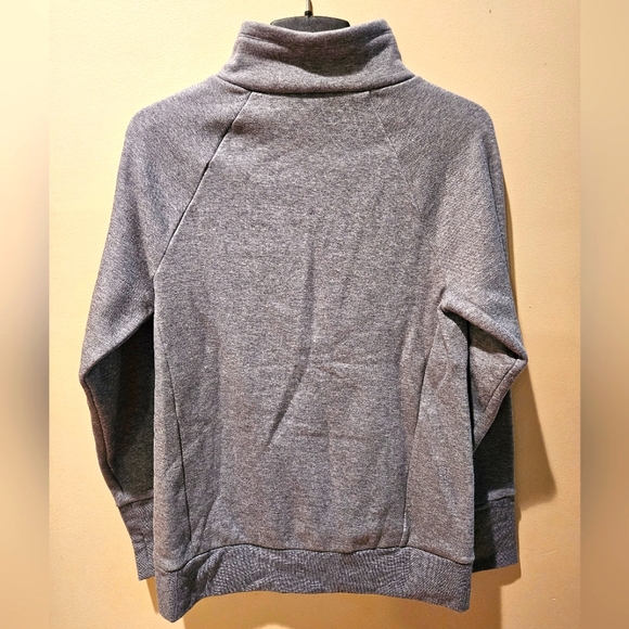 Fabletics Sweatshirt - Picture 3 of 3